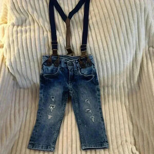 United Colors of Benetton - LIKE new denim pants with suspenders. Size 12 months